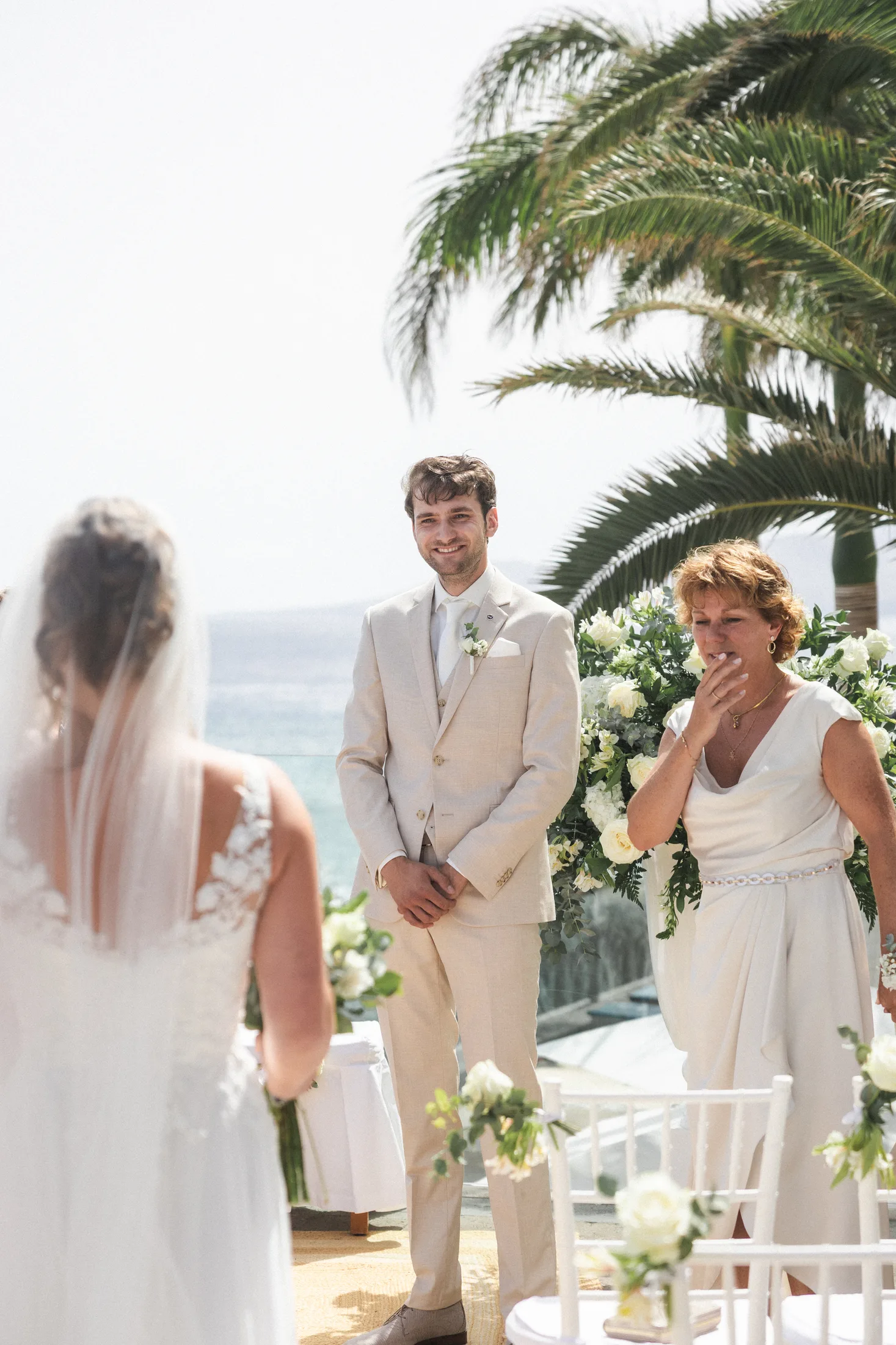 Ceremonia íntima de boda frente al océano en Lanzarote