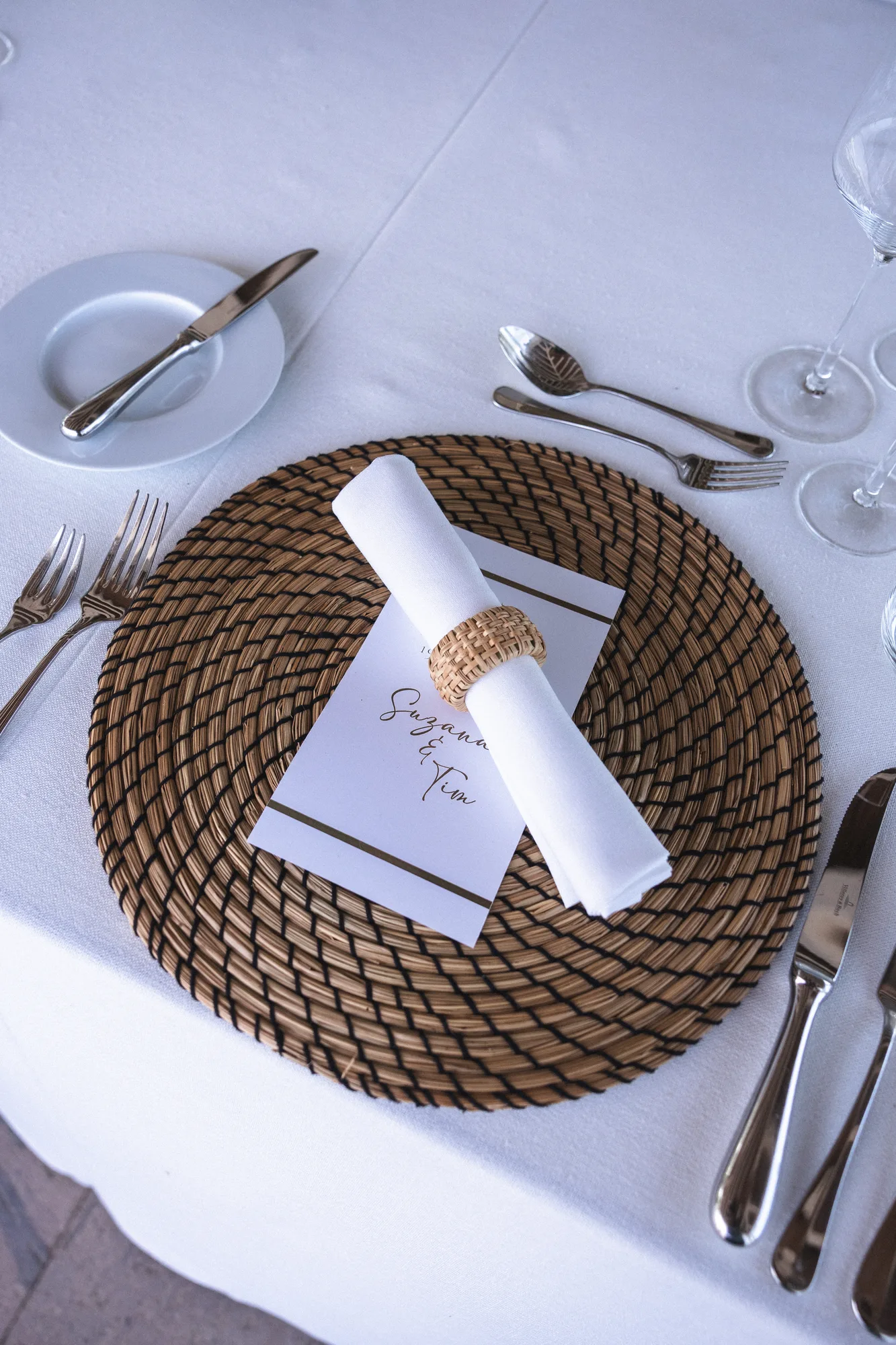 Detalles de mesa de la boda de Suzanne y Tim